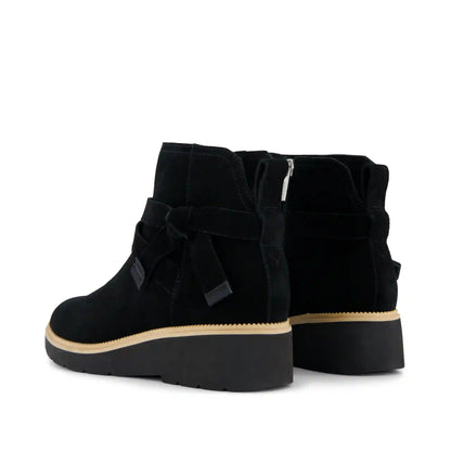 Womens Marlow Boot Water Repellent Black Suede