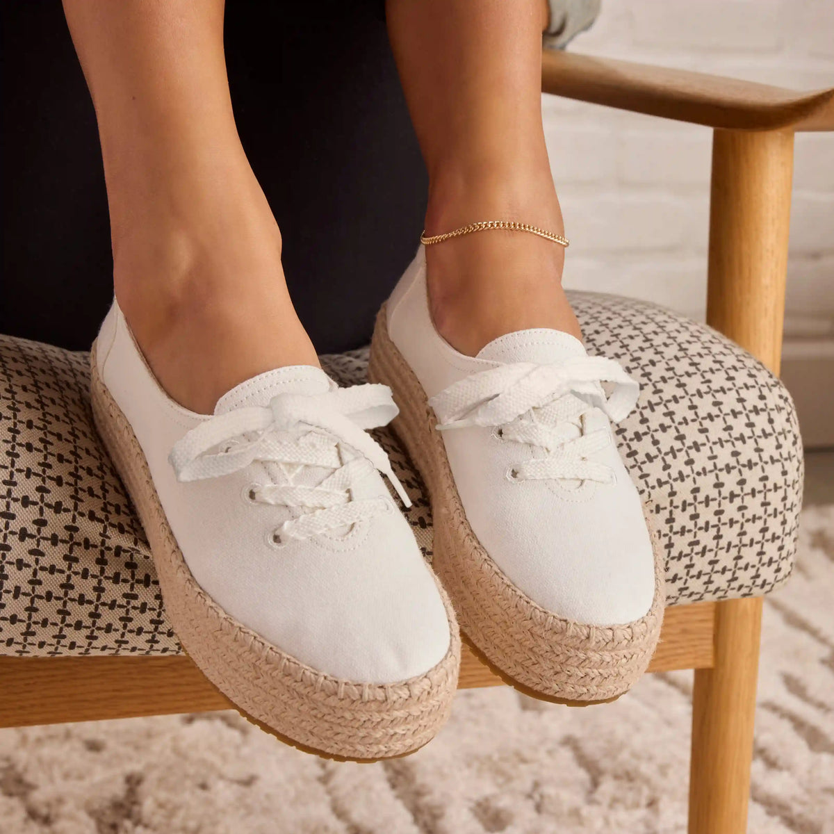 Womens Valencia Lace-Up Platform Espadrille White Canvas